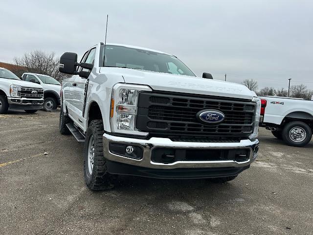 new 2025 Ford F-250 car, priced at $62,600