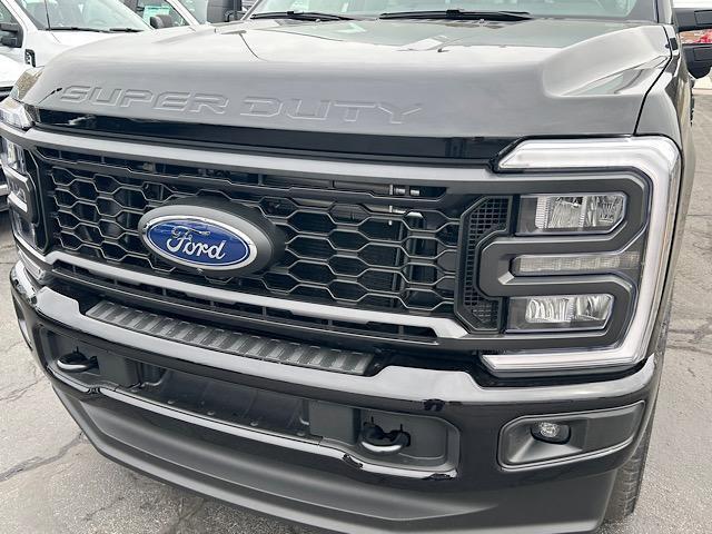 new 2025 Ford F-250 car, priced at $57,900