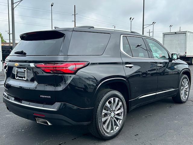 used 2023 Chevrolet Traverse car, priced at $32,900