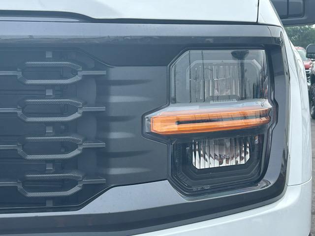new 2025 Ford F-150 car, priced at $44,200