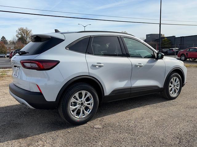 new 2025 Ford Escape car, priced at $29,900