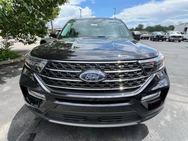 new 2024 Ford Explorer car, priced at $42,300