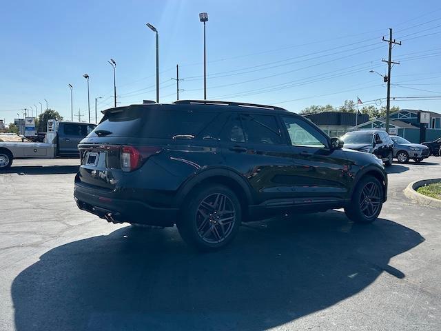 new 2025 Ford Explorer car, priced at $56,700