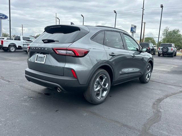 new 2025 Ford Escape car, priced at $30,900