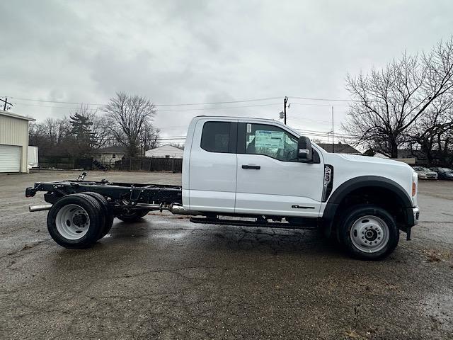 new 2024 Ford F-450 car, priced at $72,675