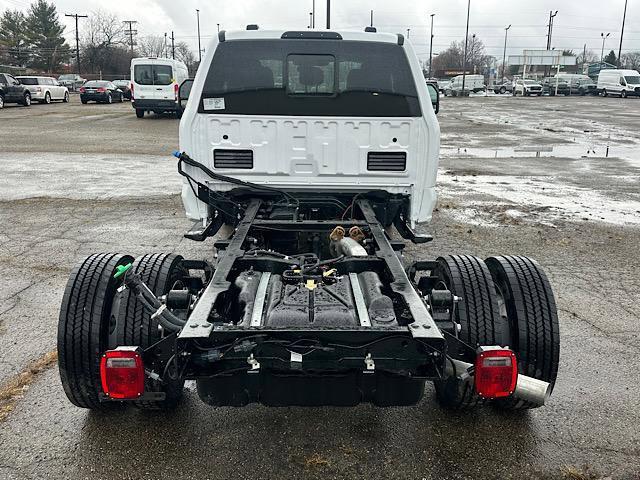 new 2024 Ford F-450 car, priced at $72,675