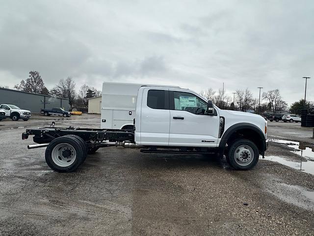 new 2024 Ford F-450 car, priced at $72,675