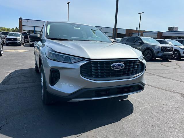 new 2024 Ford Escape car, priced at $29,900