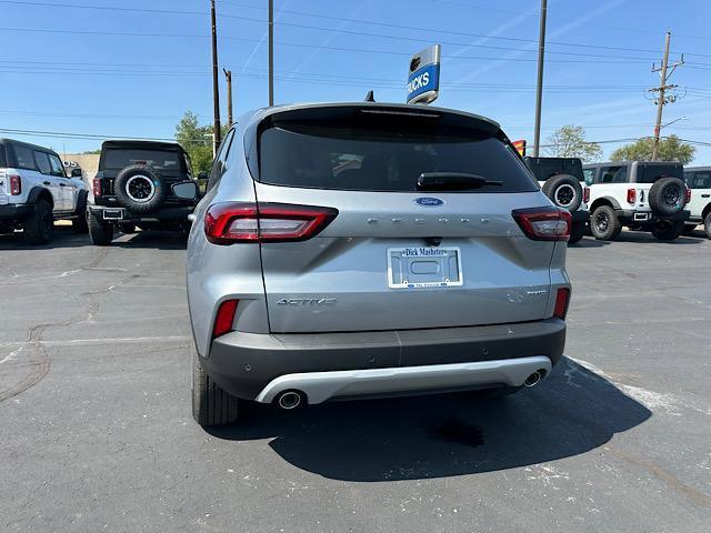 new 2024 Ford Escape car, priced at $29,900