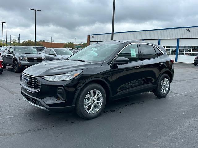 new 2024 Ford Escape car, priced at $28,100