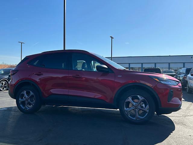 new 2025 Ford Escape car, priced at $32,400