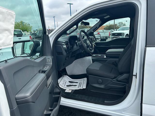 new 2025 Ford F-150 car, priced at $48,331