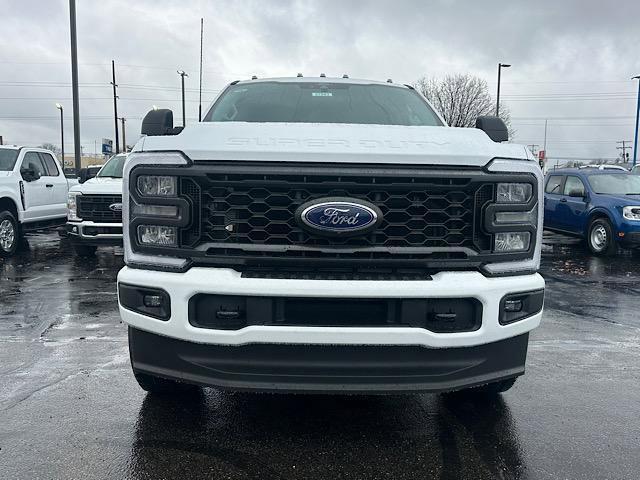 new 2024 Ford F-350 car, priced at $70,900