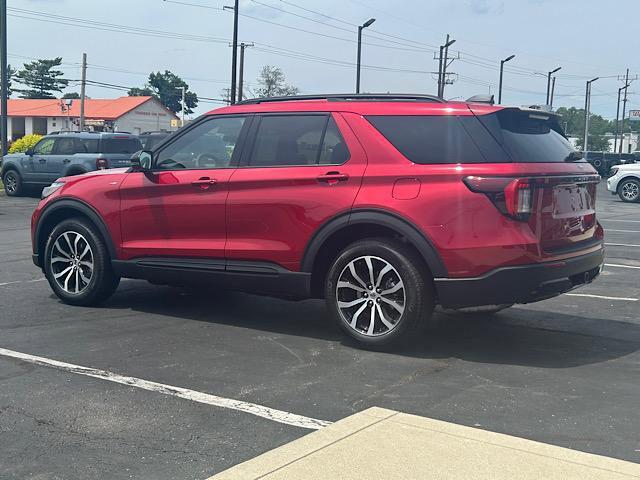 new 2025 Ford Explorer car, priced at $45,600