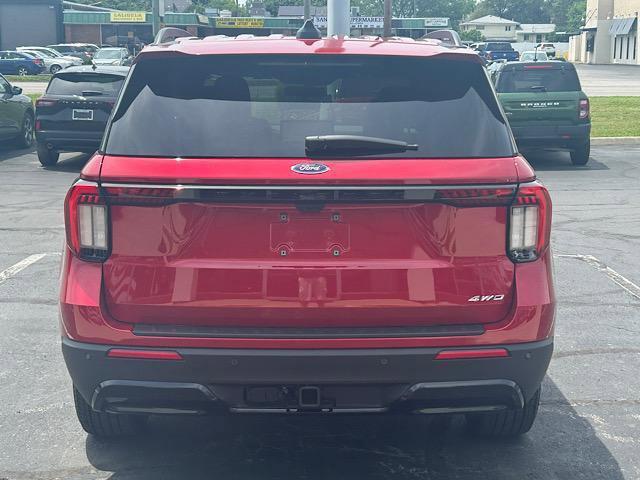new 2025 Ford Explorer car, priced at $45,600
