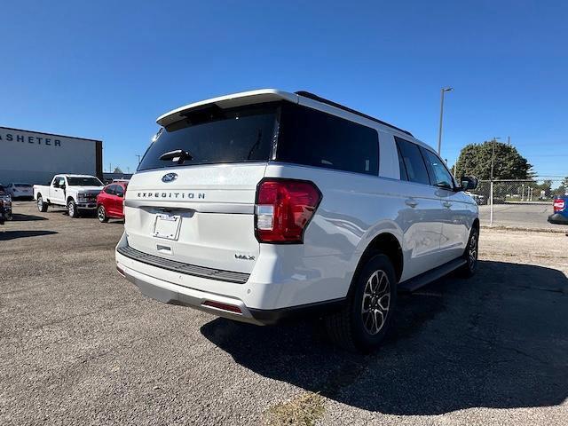 new 2024 Ford Expedition Max car, priced at $62,800