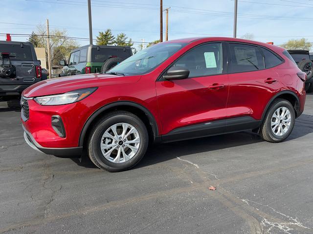 new 2025 Ford Escape car, priced at $29,200