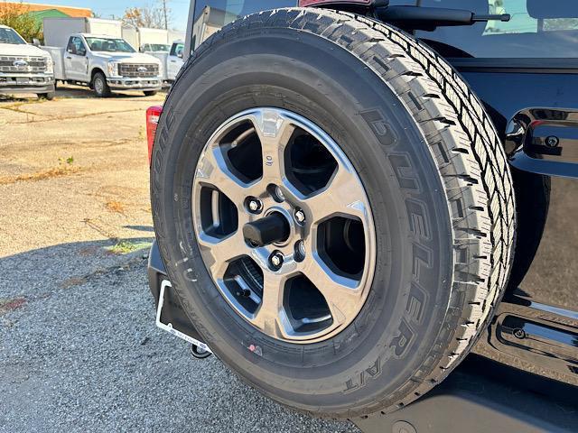 new 2024 Ford Bronco car, priced at $40,900