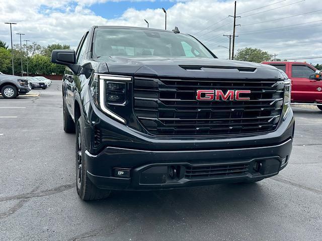 used 2023 GMC Sierra 1500 car, priced at $40,795