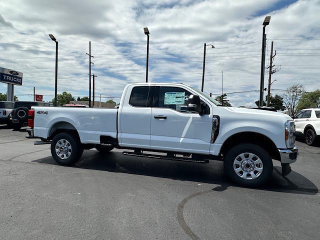 new 2024 Ford F-250 car, priced at $53,400