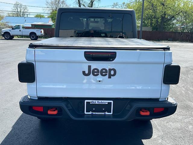 used 2022 Jeep Gladiator car, priced at $40,995