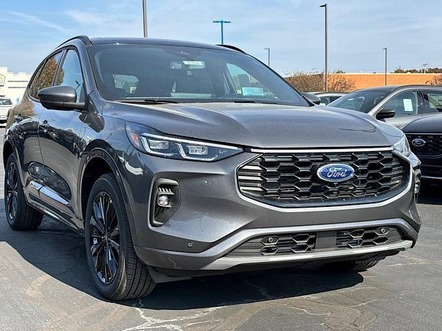 new 2025 Ford Escape car, priced at $39,800