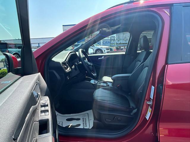 new 2025 Ford Escape car, priced at $37,900