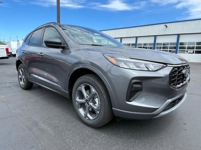 new 2024 Ford Escape car, priced at $31,900