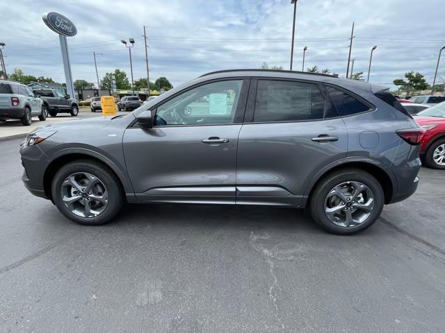 new 2024 Ford Escape car, priced at $31,900