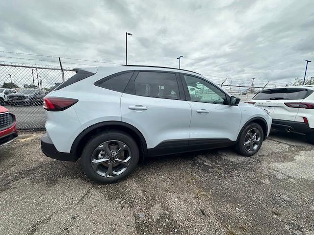 new 2025 Ford Escape car, priced at $33,900