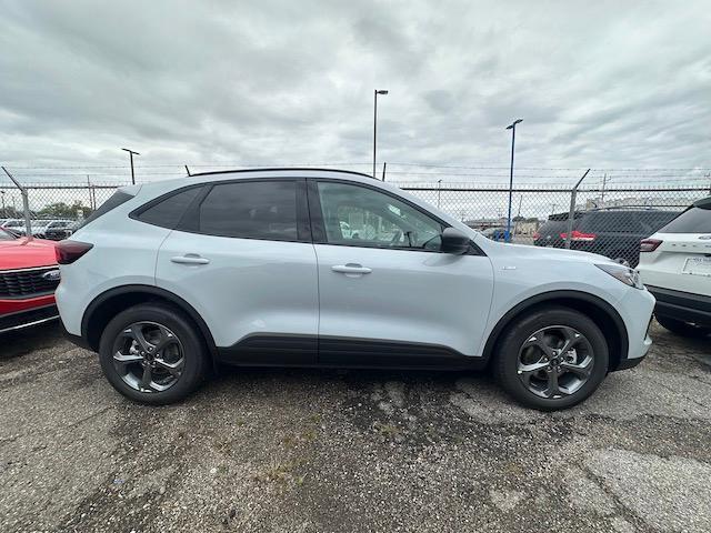 new 2025 Ford Escape car, priced at $33,900