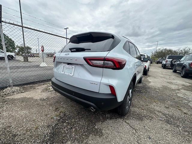 new 2025 Ford Escape car, priced at $33,900