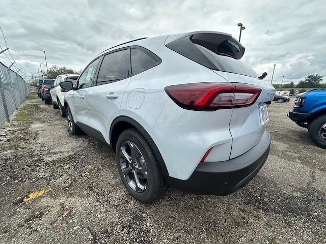 new 2025 Ford Escape car, priced at $33,900