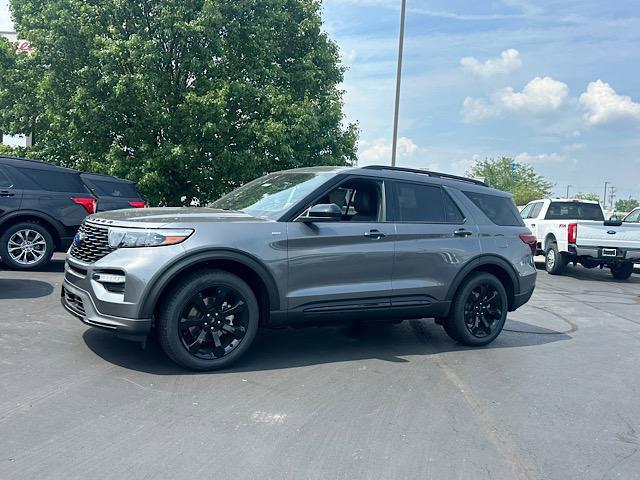 new 2024 Ford Explorer car, priced at $47,500