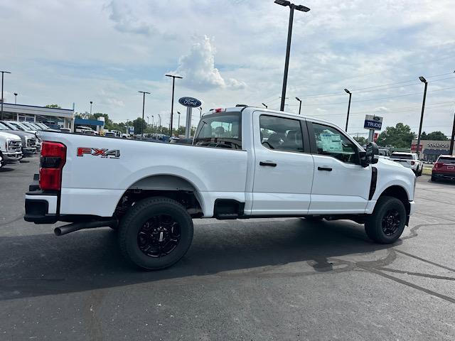 new 2024 Ford F-250 car, priced at $55,300