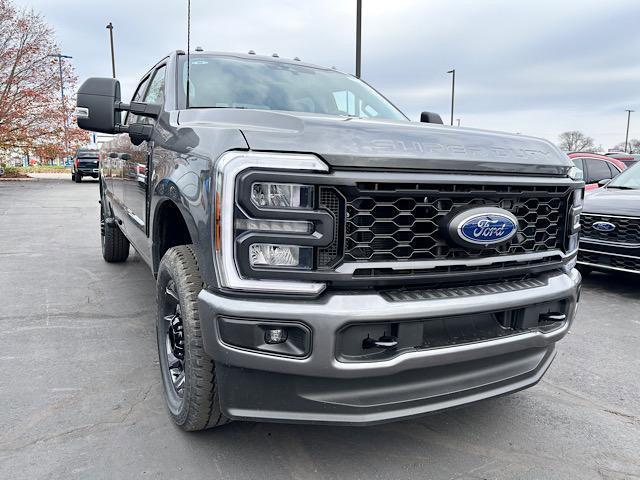 new 2024 Ford F-350 car, priced at $57,900