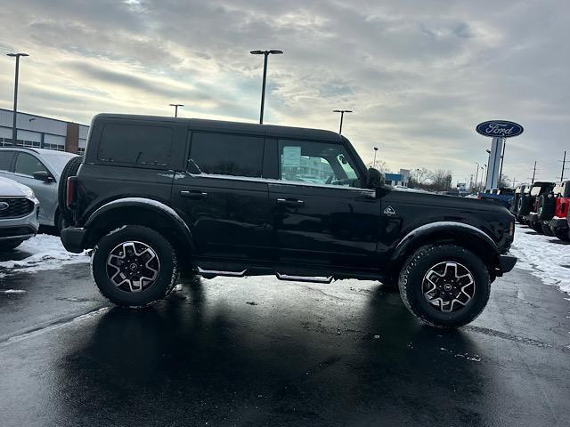 new 2024 Ford Bronco car, priced at $48,900