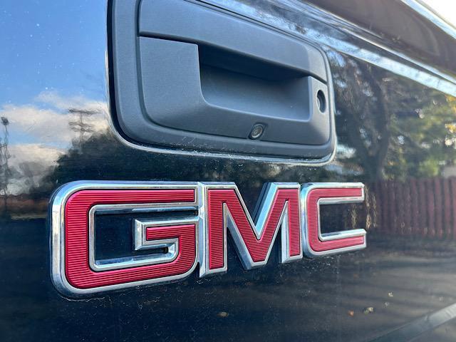 used 2015 GMC Sierra 1500 car, priced at $24,998