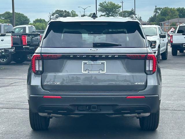 new 2025 Ford Explorer car, priced at $41,200