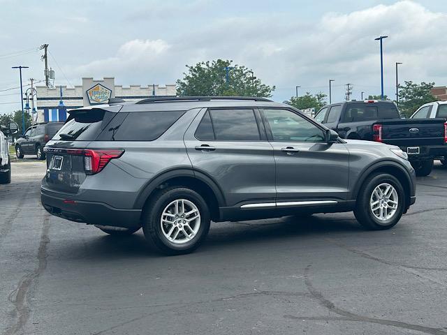 new 2025 Ford Explorer car, priced at $41,200