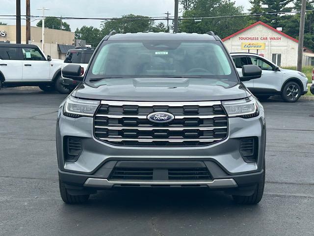 new 2025 Ford Explorer car, priced at $41,200