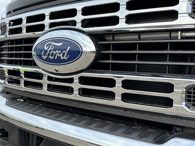 new 2024 Ford F-250 car, priced at $53,700