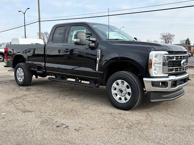 new 2024 Ford F-250 car, priced at $53,700