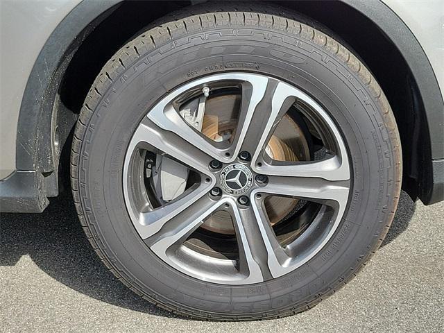 used 2021 Mercedes-Benz GLC 300 car, priced at $28,300