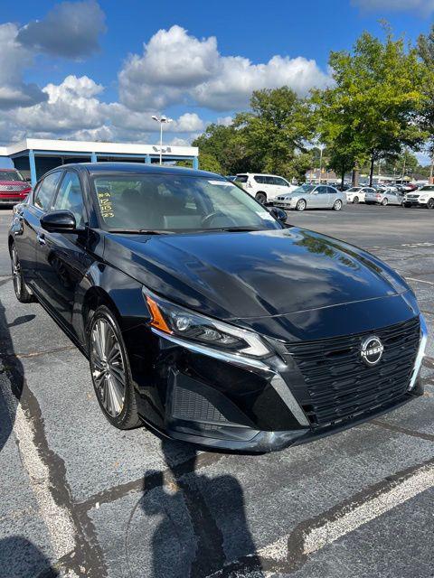 used 2023 Nissan Altima car, priced at $21,500