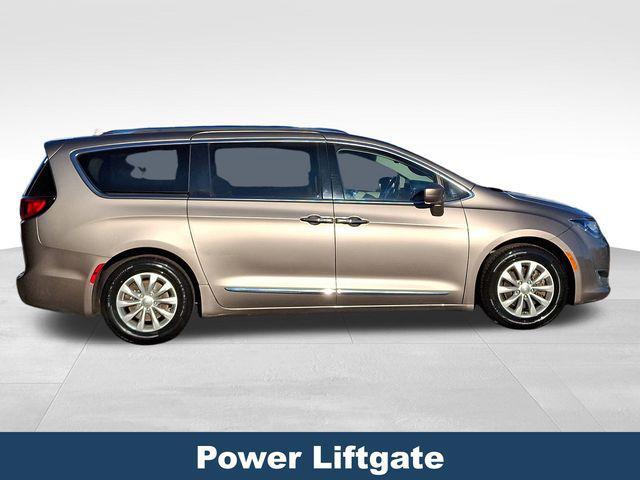 used 2018 Chrysler Pacifica car, priced at $12,700