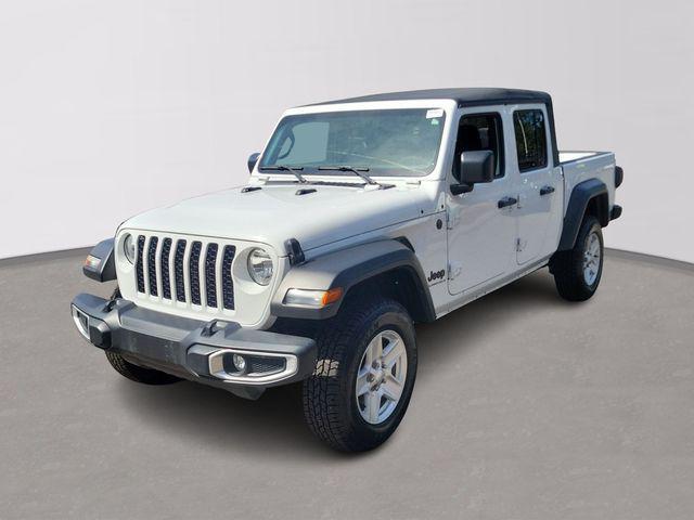 used 2023 Jeep Gladiator car, priced at $27,900