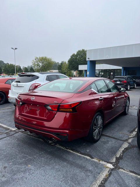 used 2023 Nissan Altima car, priced at $24,997