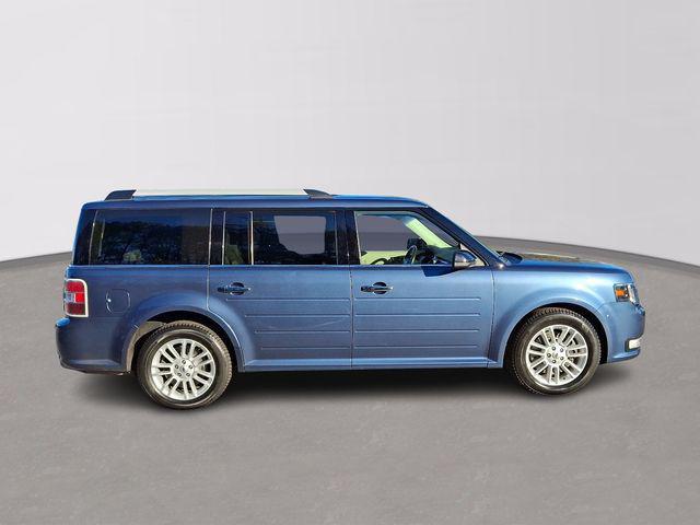 used 2019 Ford Flex car, priced at $19,200