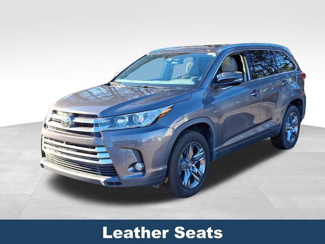 used 2018 Toyota Highlander car, priced at $21,900